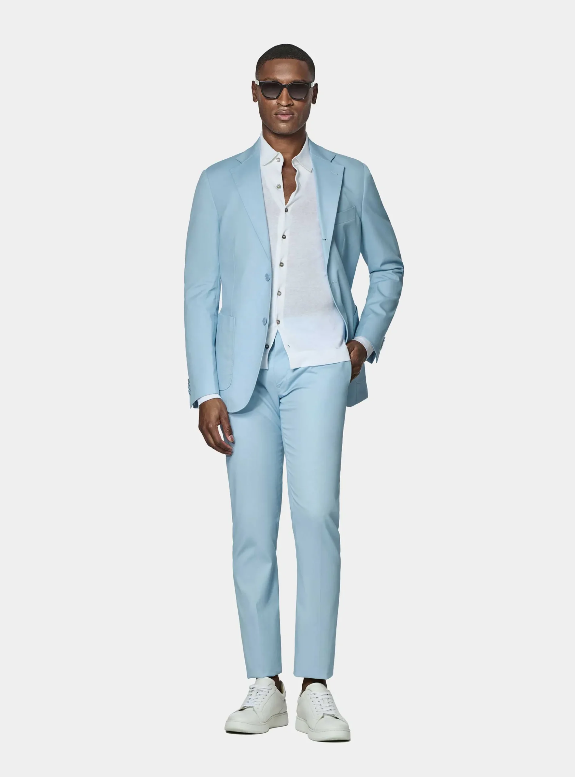 Abito azzurro in puro cotone armaturato