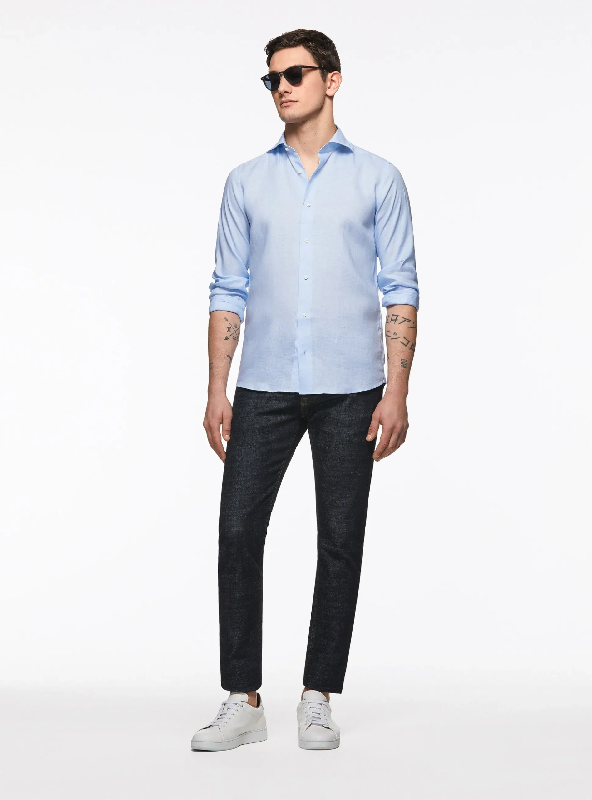 Camicia in puro lino con collo semi francese