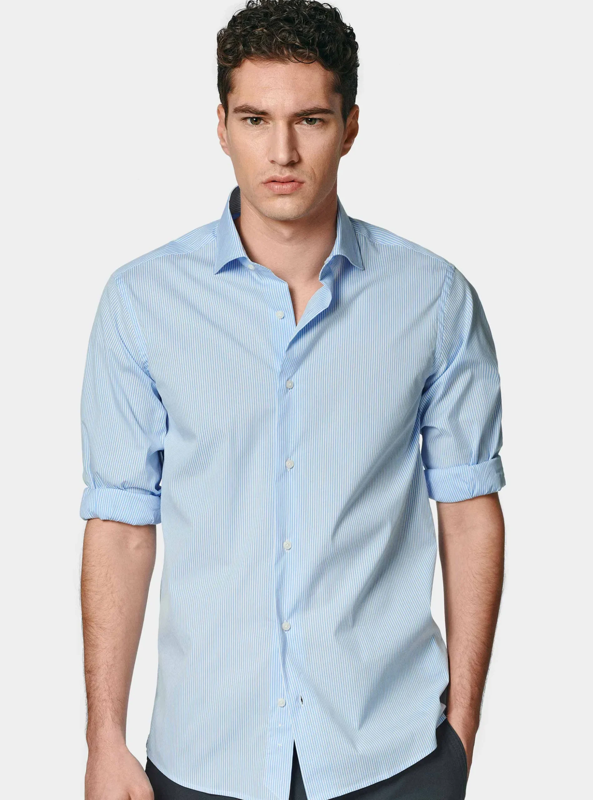 Camicia rigata in popeline stretch