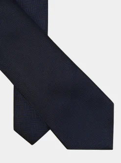 Cravatta in seta spigata