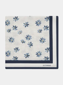 Foulard floreale in seta stampata