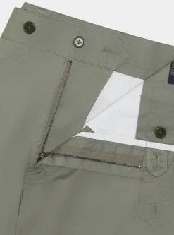 Pantaloni chino in twill leggero