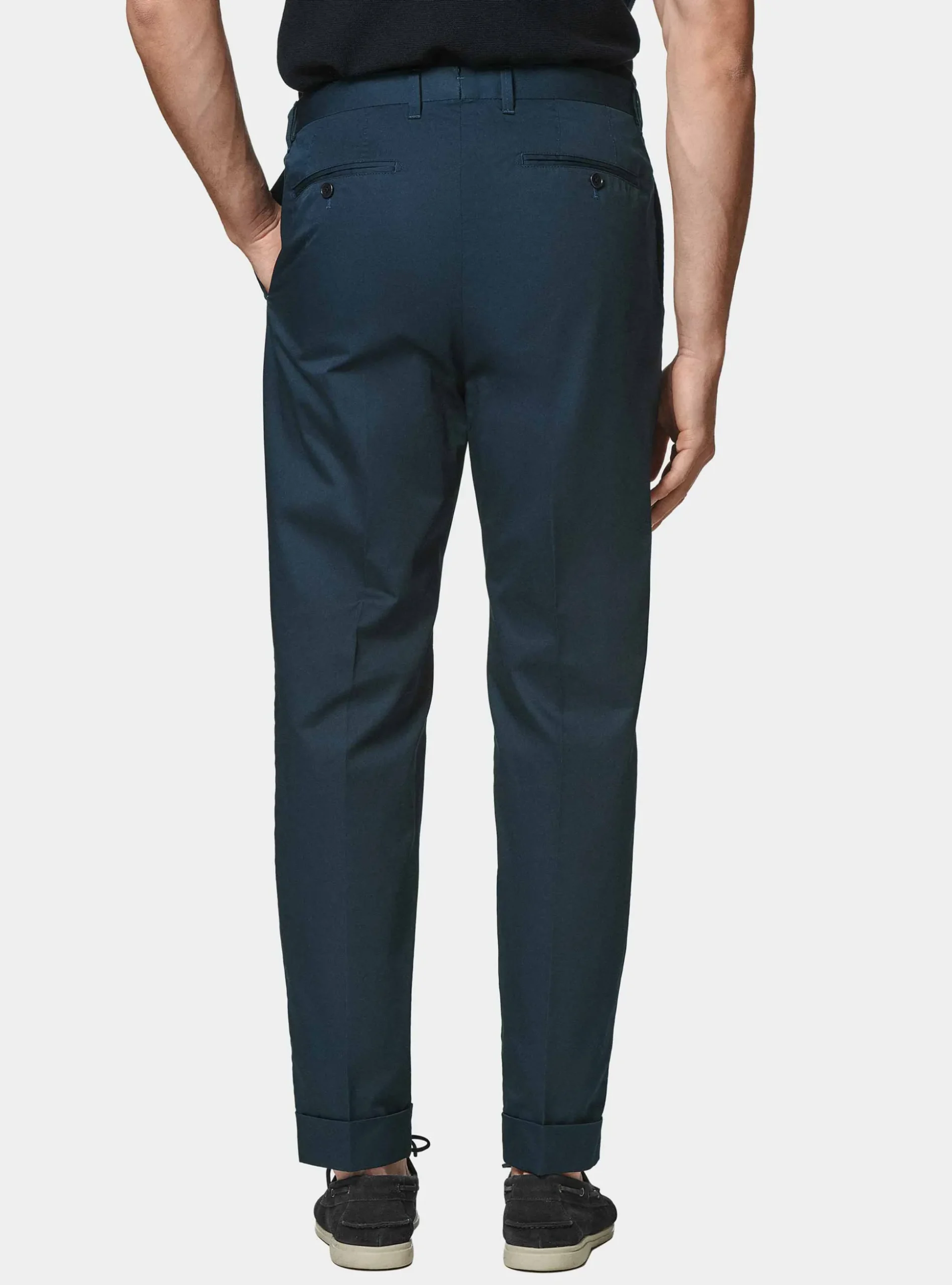 Pantaloni con pince in cotone popeline